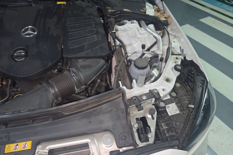Used Mercedes-Benz C-Class 2025 Facelift C 260 L Sport Edition Engine Bay Left