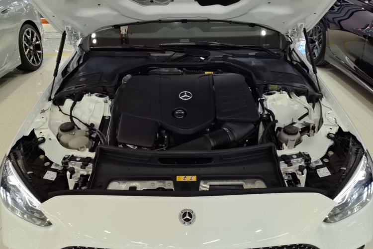Used Mercedes-Benz C-Class 2025 C 200 L Sport Edition Engine Bay