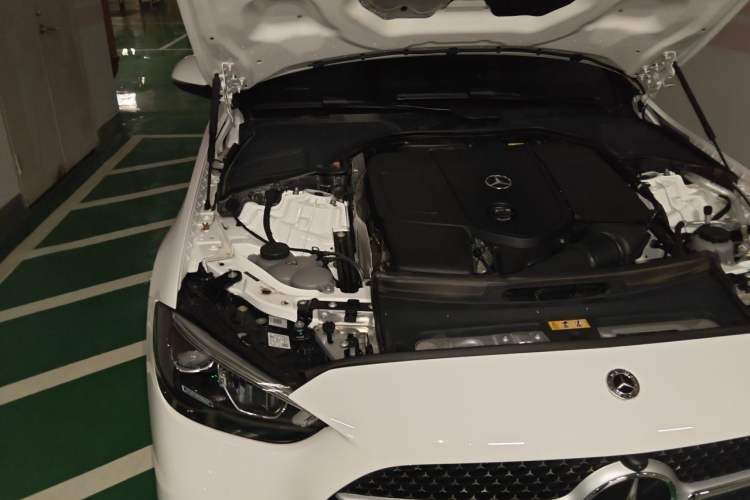 Used Mercedes-Benz C-Class 2025 Facelift C 260 L Sport Edition Engine Bay Right
