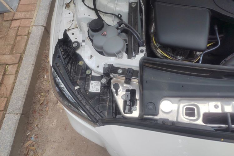 Used Mercedes-Benz C-Class 2025 C 260 L Sport Edition Engine Bay Right