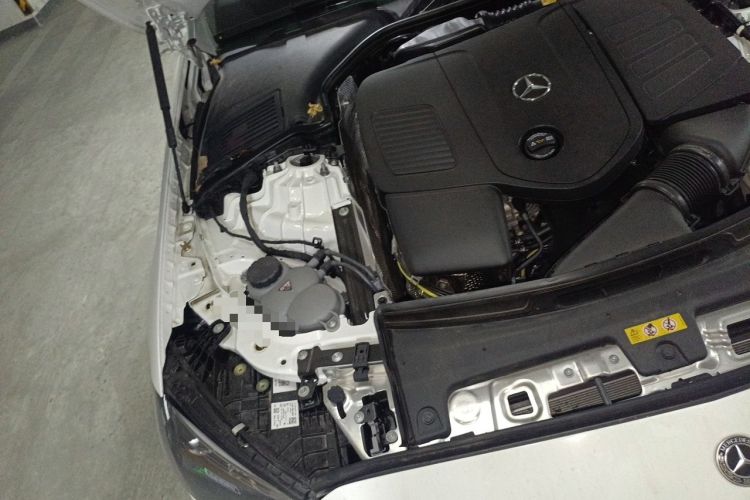 Used Mercedes-Benz C-Class 2025 Facelift C 260 L Sport Edition Engine Bay Right