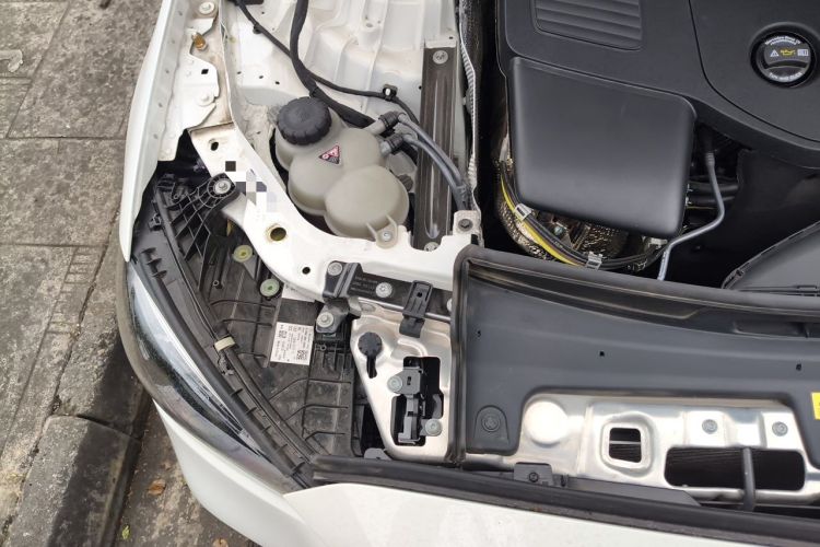 Used Mercedes-Benz C-Class 2025 C 260 L Sport Edition Engine Bay Right
