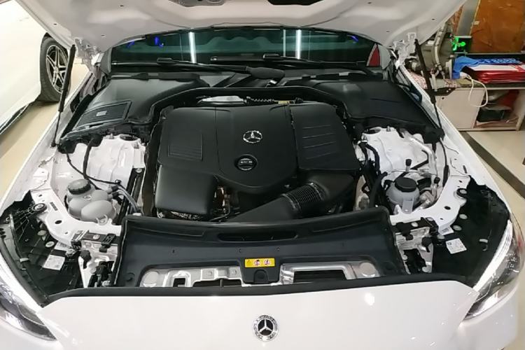 Used Mercedes-Benz C-Class 2025 Facelift C 260 L Sport Edition Engine Bay