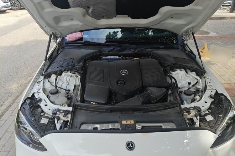 Used Mercedes-Benz C-Class 2025 Facelift C 260 L Sport Edition Engine Bay