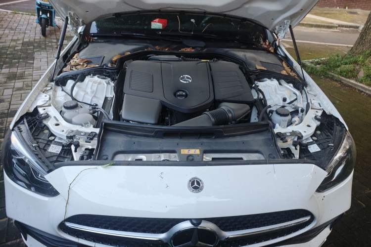 Used Mercedes-Benz C-Class 2025 Facelift C 260 L Sport Edition Engine Bay