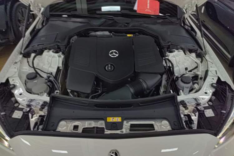 Used Mercedes-Benz C-Class 2025 Facelift C 260 L Sport Edition Engine Bay