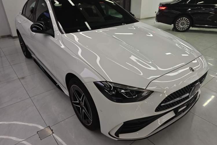 Used Mercedes-Benz C-Class 2025 C 260 L Obsidian Night Sport Edition Exterior 1