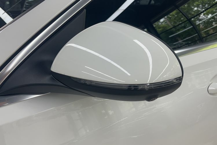 Used Mercedes-Benz C-Class 2025 Facelift C 260 L Sport Edition Exterior 13
