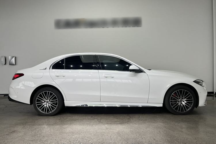 Used Mercedes-Benz C-Class 2025 Refresh C 200 L Sport Edition Exterior 3
