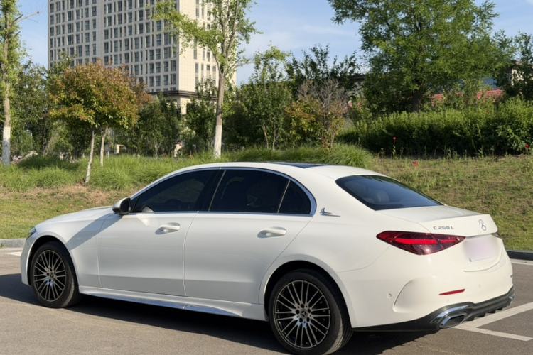 Used Mercedes-Benz C-Class 2025 Facelift C 260 L Sport Edition Exterior 3