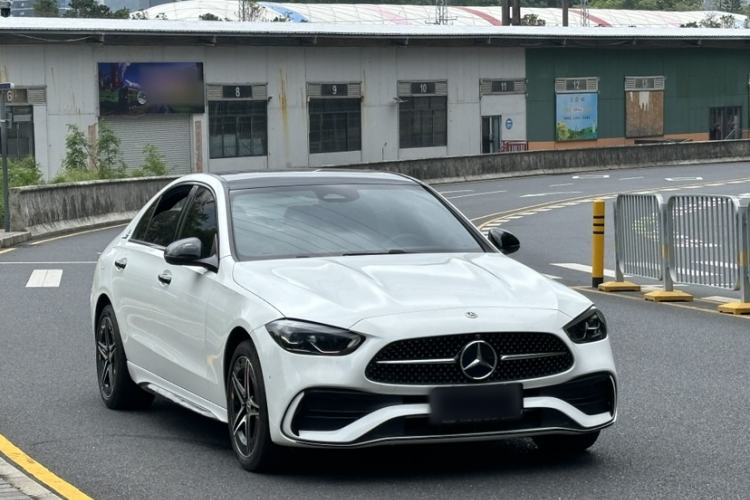 Used Mercedes-Benz C-Class 2025 Refresh C 260 L Night Edition Sports Version Exterior 3