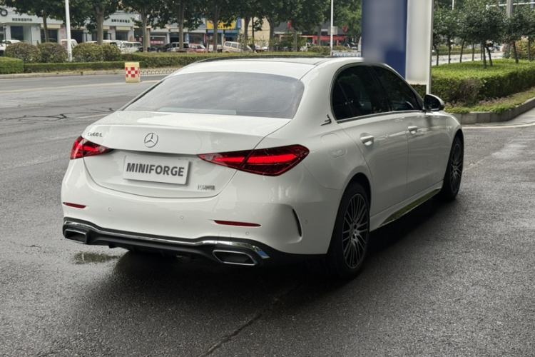 Used Mercedes-Benz C-Class 2025 C 260 L Sport Edition Exterior 3