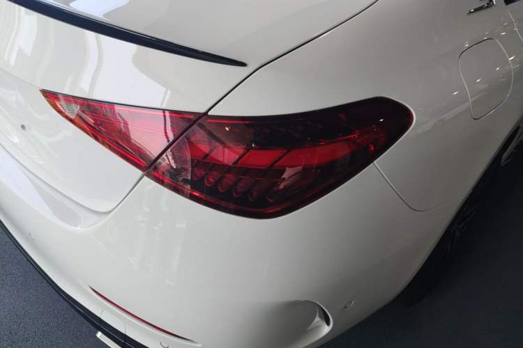 Used Mercedes-Benz C-Class 2025 C 260 L Obsidian Night Sport Edition Exterior 3