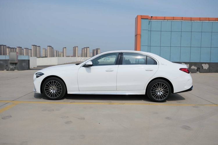 Used Mercedes-Benz C-Class 2025 C 260 L Exterior 4