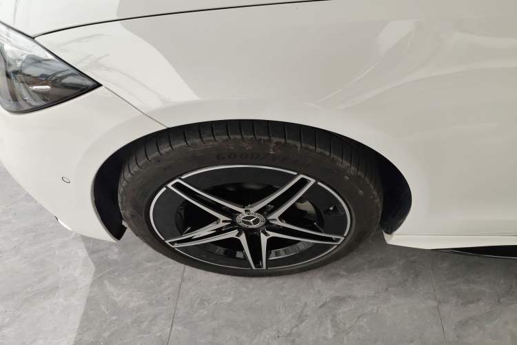 Used Mercedes-Benz C-Class 2025 C 260 L Obsidian Night Sport Edition Exterior 4