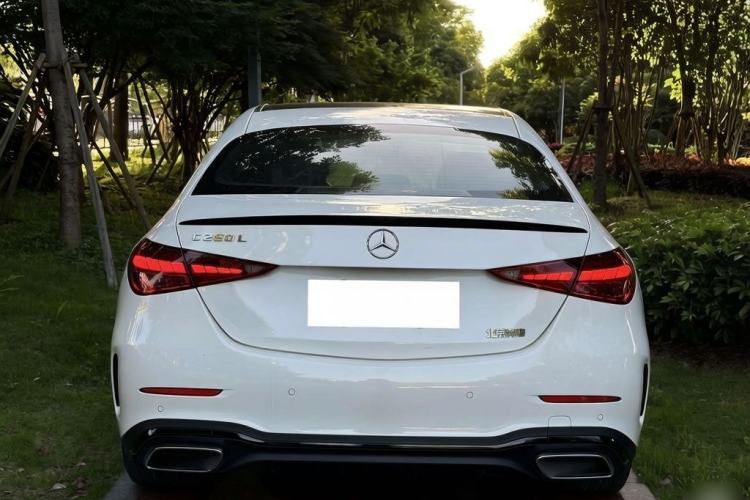 Used Mercedes-Benz C-Class 2025 C 260 L Obsidian Night Sport Edition Exterior 4