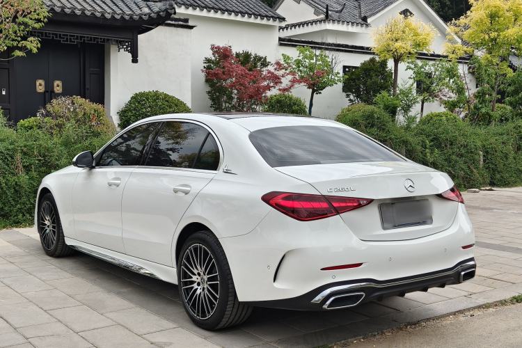 Used Mercedes-Benz C-Class 2025 Facelift C 260 L Sport Edition Exterior 4