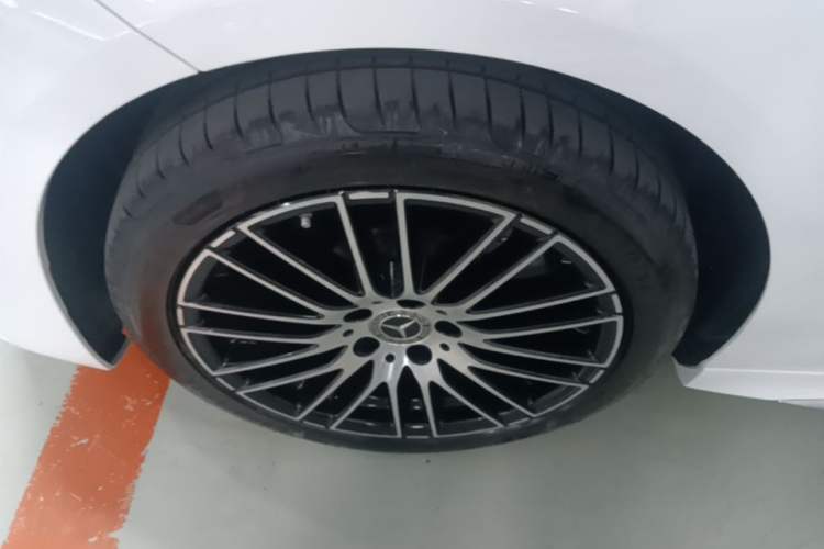 Used Mercedes-Benz C-Class 2025 C 260 L Sport Edition Exterior 4