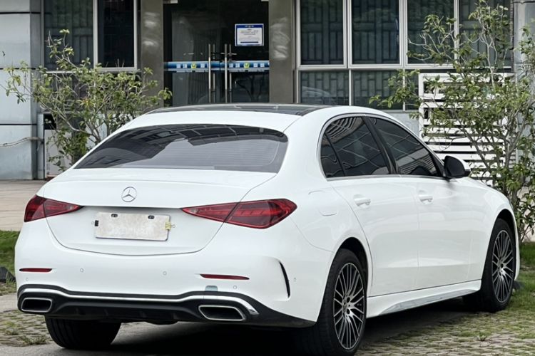 Used Mercedes-Benz C-Class 2025 Facelift C 260 L Sport Edition Exterior 5