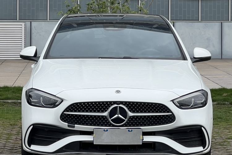 Used Mercedes-Benz C-Class 2025 Facelift C 260 L Sport Edition Exterior 6