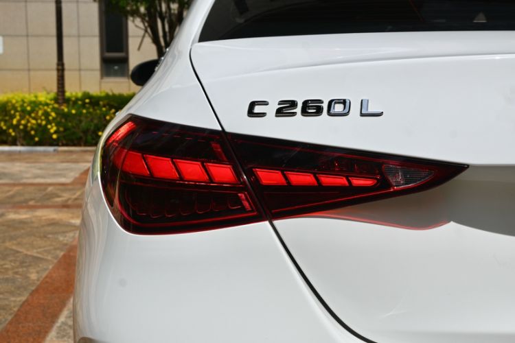 Used Mercedes-Benz C-Class 2025 C 260 L Sport Edition Exterior 8