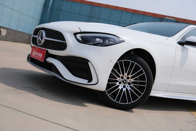 Used Mercedes-Benz C-Class 2025 C 260 L Exterior 9