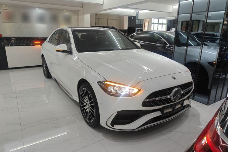 Used Mercedes-Benz C-Class 2025 C 260 L Sport Edition Front Right 45 Deg