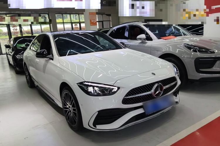 Used Mercedes-Benz C-Class 2025 Facelift C 260 L Sport Edition Front Right 45 Deg