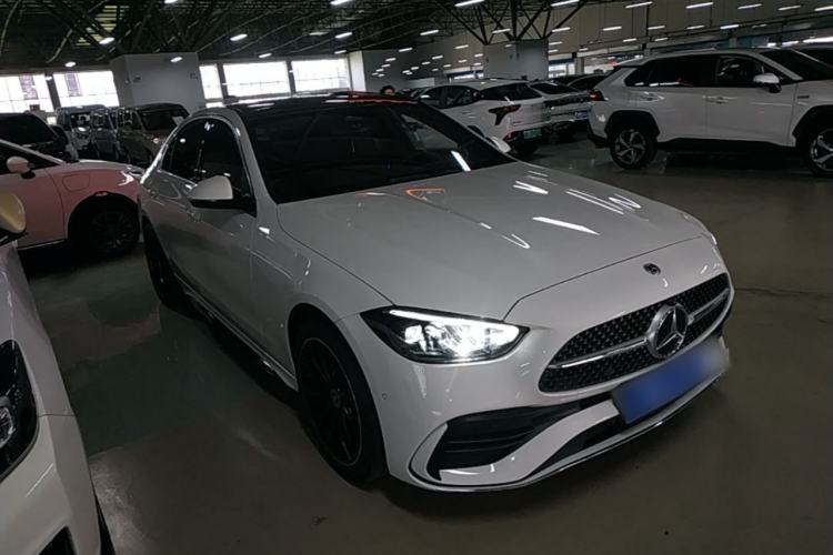 Used Mercedes-Benz C-Class 2025 C 260 L Sport Edition Front Right 45 Deg