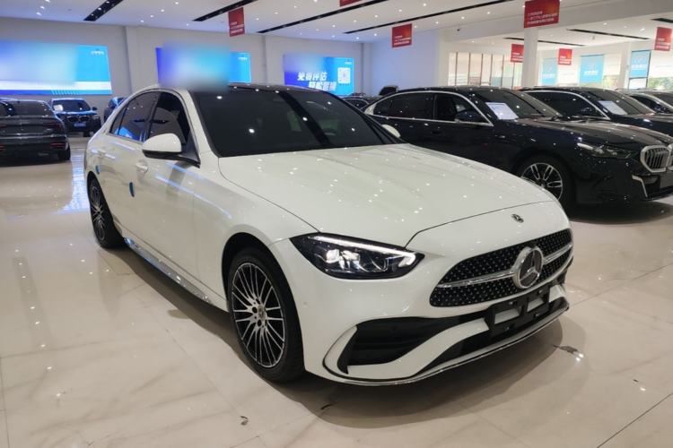 Used Mercedes-Benz C-Class 2025 C 260 L Sport Edition Front Right 45 Deg