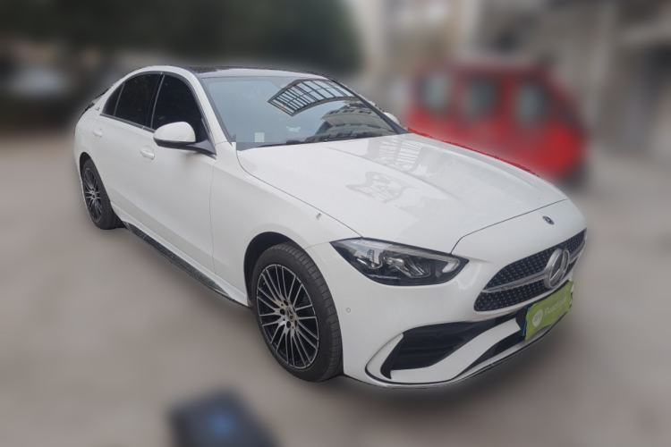 Used Mercedes-Benz C-Class 2025 Facelift C 260 L Sport Edition Front Right 45 Deg