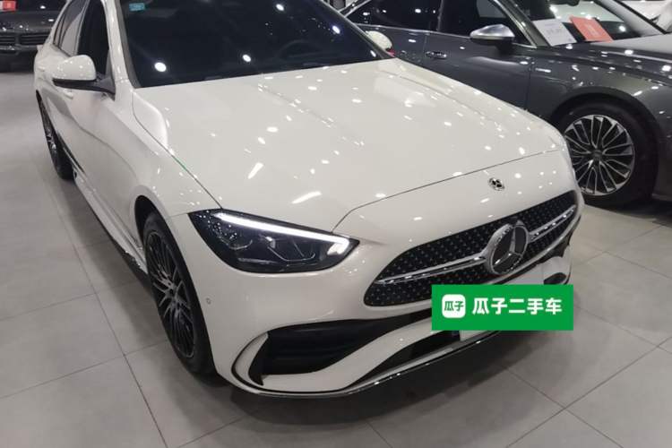 Used Mercedes-Benz C-Class 2025 Facelift C 260 L Sport Edition Front Right 45 Deg