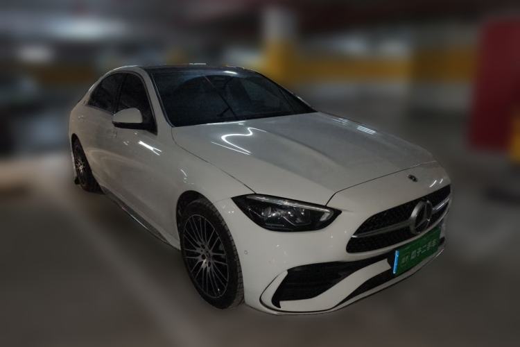 Used Mercedes-Benz C-Class 2025 Facelift C 260 L Sport Edition Front Right 45 Deg