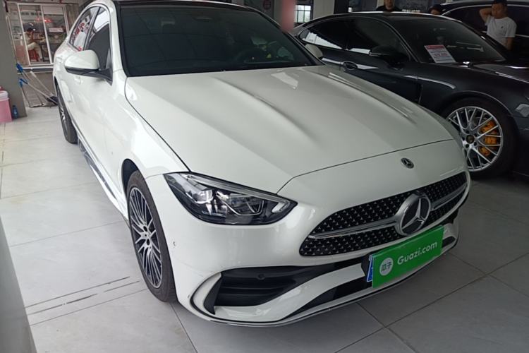 Used Mercedes-Benz C-Class 2025 C 260 L Sport Edition Front Right 45 Deg