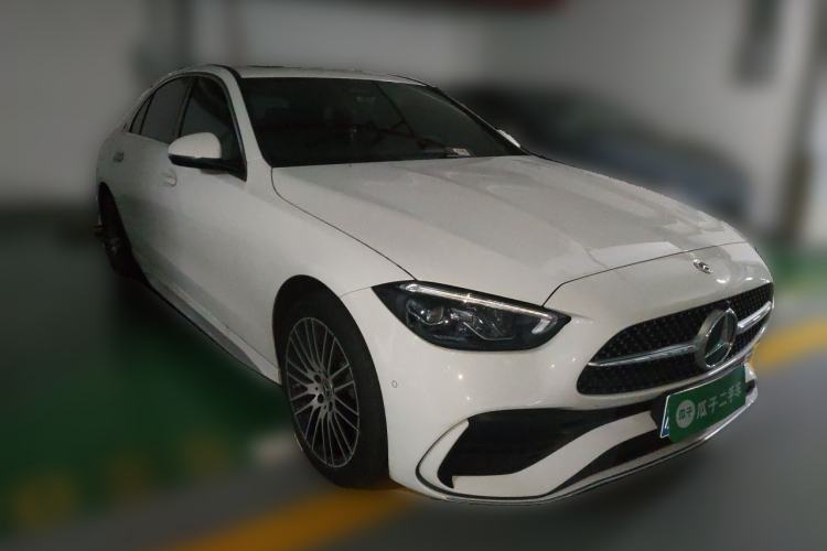 Used Mercedes-Benz C-Class 2025 Refresh C 200 L Sport Edition Front Right 45 Deg