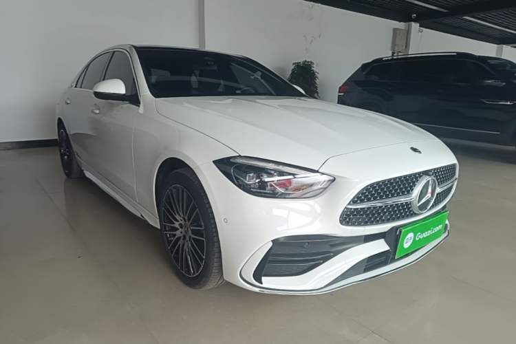 Used Mercedes-Benz C-Class 2025 C 260 L Sport Edition Front Right 45 Deg