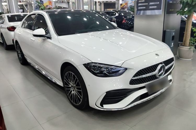 Used Mercedes-Benz C-Class 2025 Facelift C 260 L Sport Edition Front Right 45 Deg