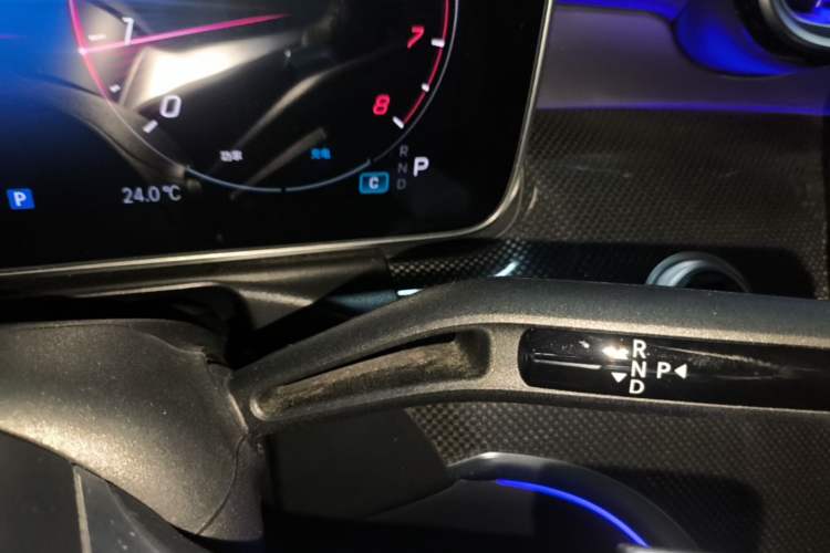Used Mercedes-Benz C-Class 2025 Facelift C 260 L Sport Edition Gear Lever