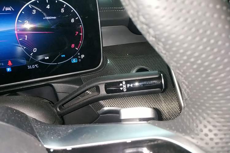 Used Mercedes-Benz C-Class 2025 C 260 L Sport Edition Gear Lever