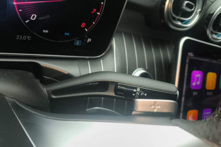 Used Mercedes-Benz C-Class 2025 C 260 L Sport Edition Gear Lever