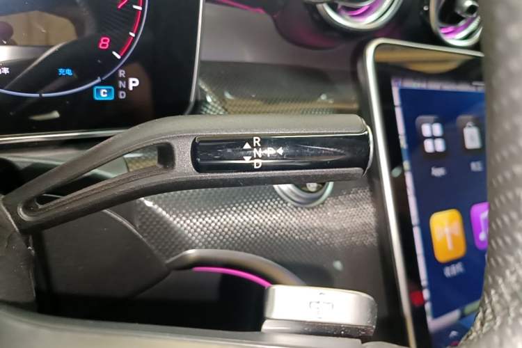 Used Mercedes-Benz C-Class 2025 Refresh C 260 L Night Edition Sports Version Gear Lever