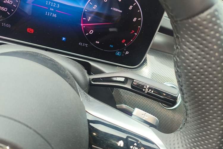 Used Mercedes-Benz C-Class 2025 Facelift C 260 L Sport Edition Gear Lever