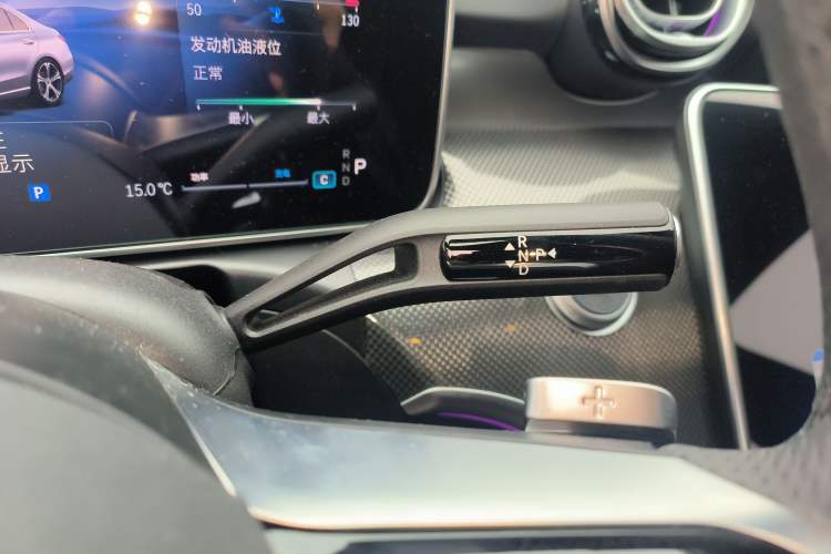 Used Mercedes-Benz C-Class 2025 Facelift C 260 L Sport Edition Gear Lever