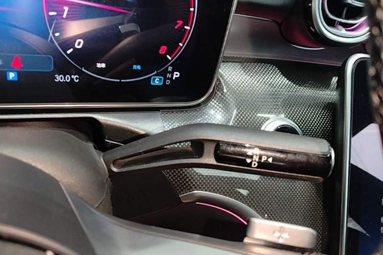 Used Mercedes-Benz C-Class 2025 Facelift C 260 L Sport Edition Gear Lever