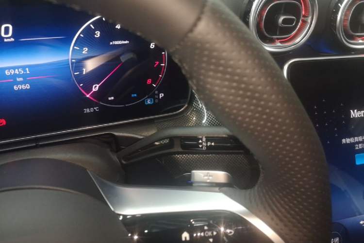 Used Mercedes-Benz C-Class 2025 Facelift C 260 L Sport Edition Gear Lever
