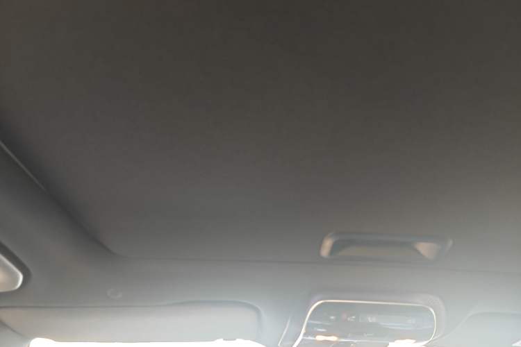Used Mercedes-Benz C-Class 2025 Refresh C 200 L Sport Edition Headliner