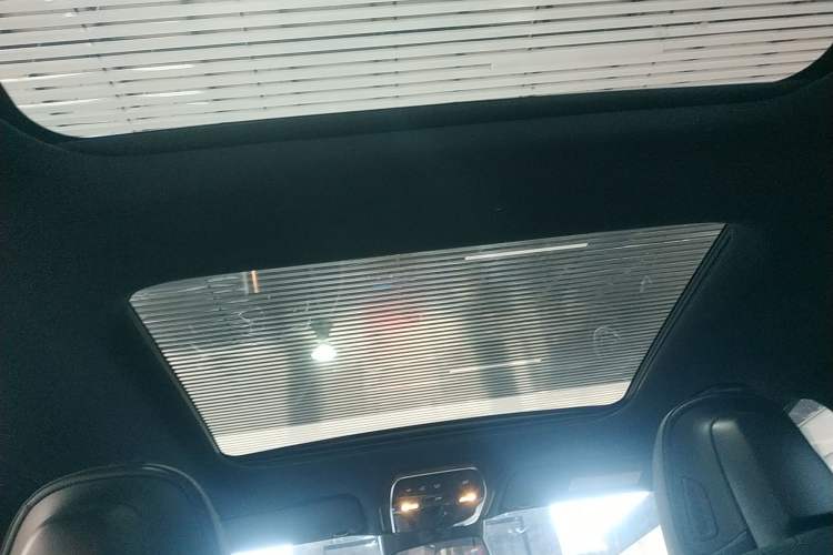 Used Mercedes-Benz C-Class 2025 Facelift C 260 L Sport Edition Headliner