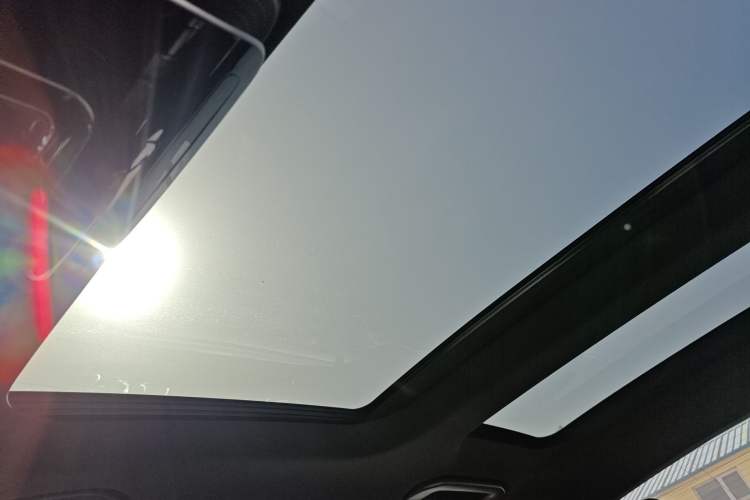 Used Mercedes-Benz C-Class 2025 C 260 L Obsidian Night Sport Edition Headliner