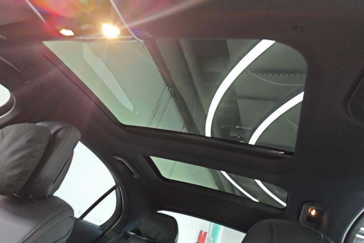 Used Mercedes-Benz C-Class 2025 Facelift C 260 L Sport Edition Headliner