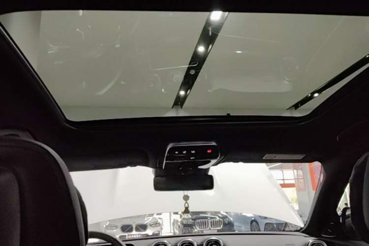 Used Mercedes-Benz C-Class 2025 Refresh C 260 L Night Edition Sports Version Headliner